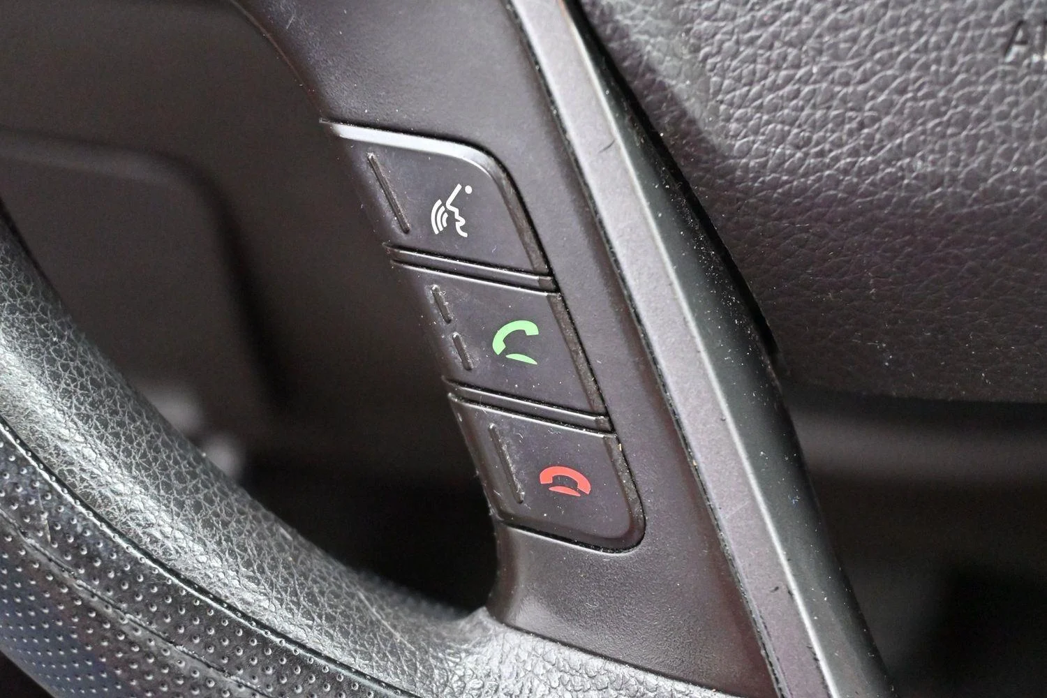 Used 2013 Cabo Bronze Hyundai Sport image 17