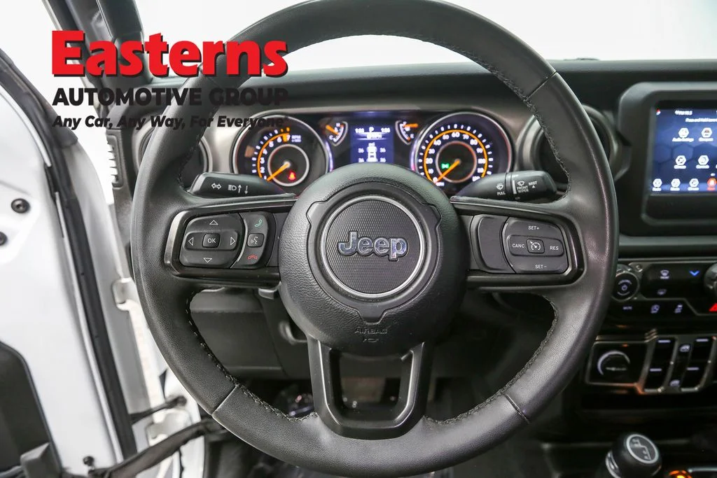 Used 2023 White Jeep Sport image 10