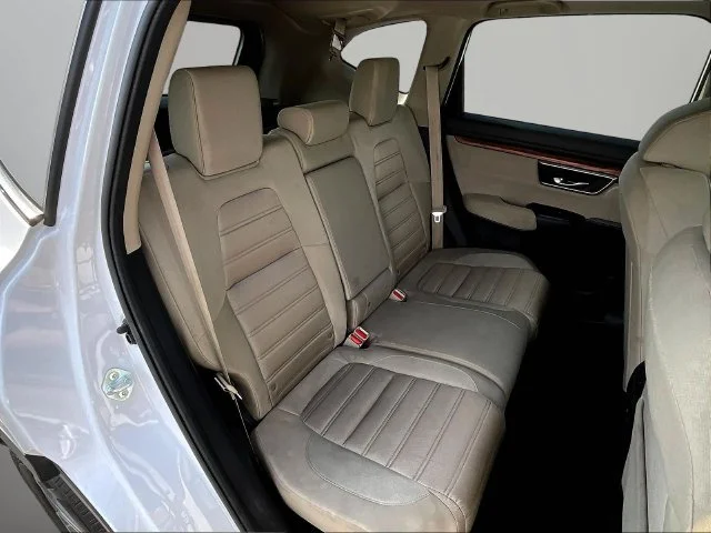 Used 2022 White Honda EX image 29