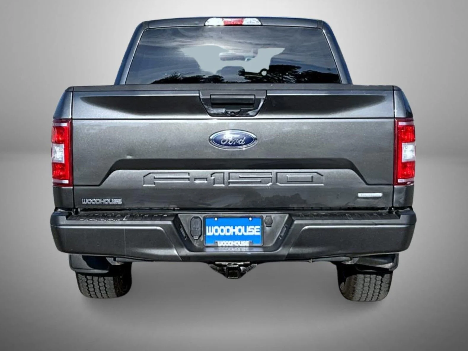Used 2018 Gray Ford XL image 6
