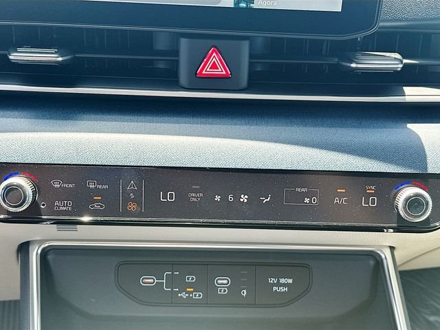 2025 Kia Carnival SX - Photo 16