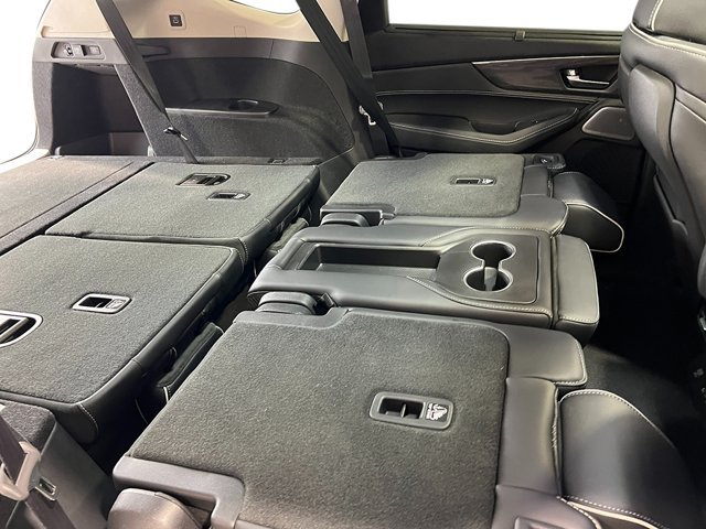 New 2026 Liquid Carbon Metallic Acura w/Advance Package image 36