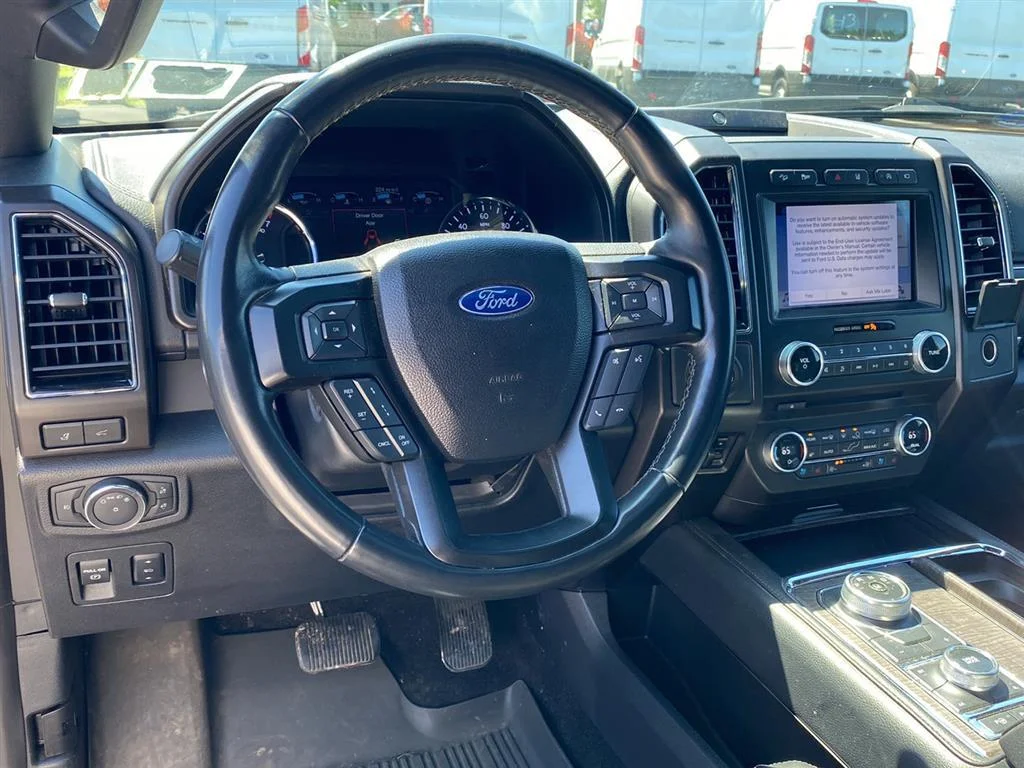 Used 2018 White Platinum Metallic Tri-Coat Ford Limited image 5