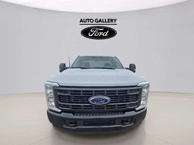 New 2026 Oxford White Ford F-250® XL image 25