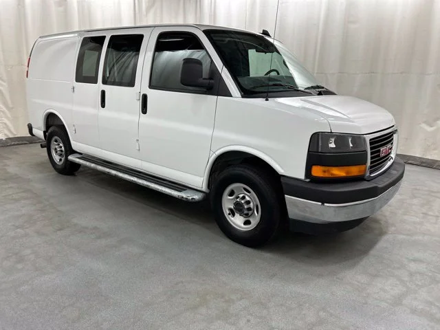 2025 GMC Savana Cargo