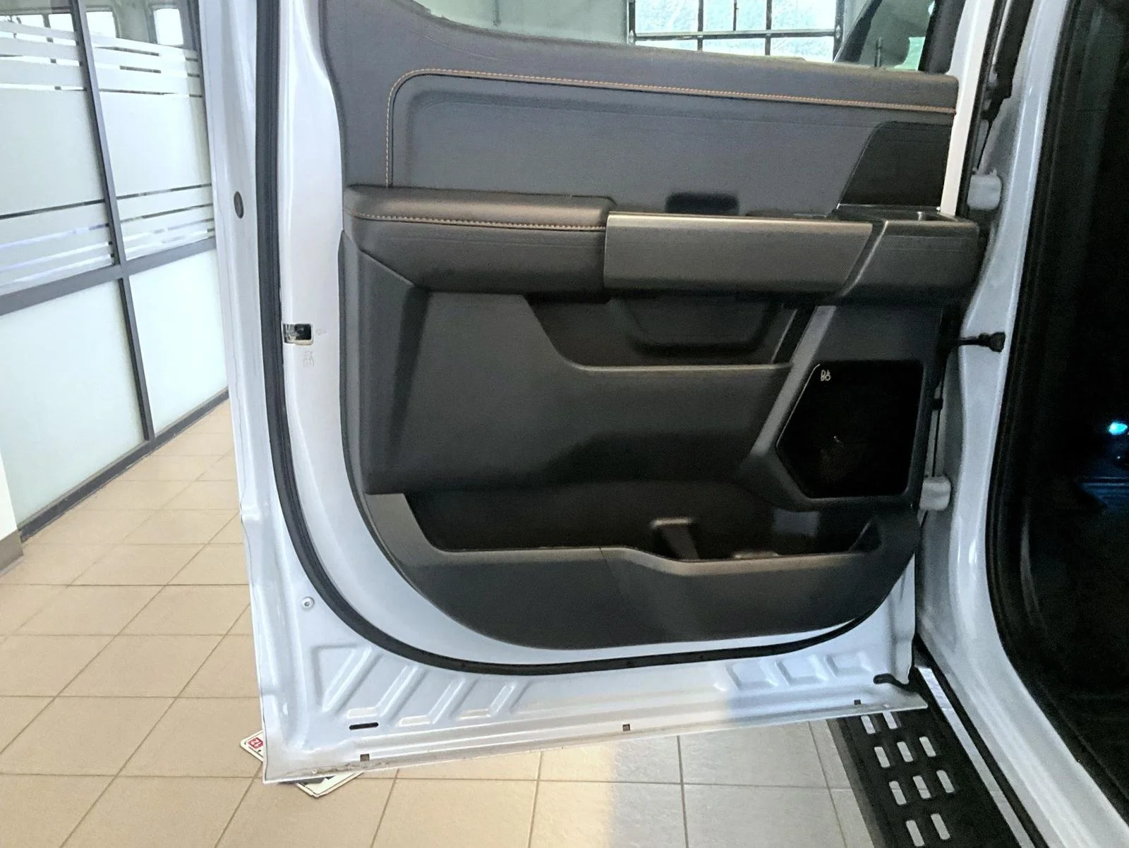 Used 2025 White Ford Tremor image 18