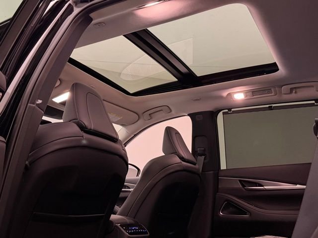 New 2026 MINERAL BLACK INFINITI Luxe FWD image 30