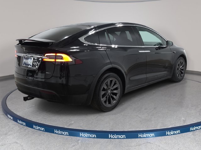 Used 2018 Black Tesla  image 6
