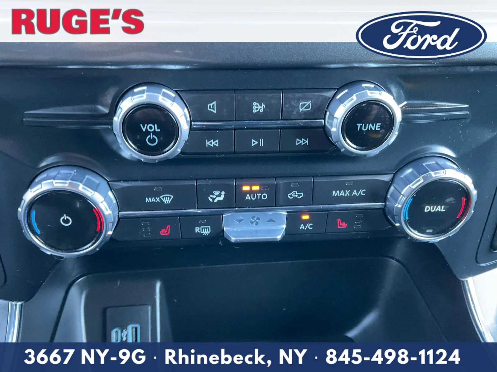 Used 2023 Iconic Silver Ford XLT image 23