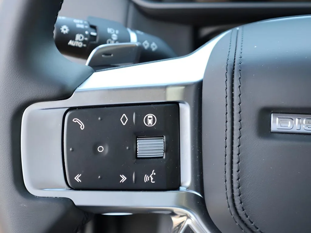 Used 2026 Varesine Blue Metallic Land Rover Gemini Edition image 32