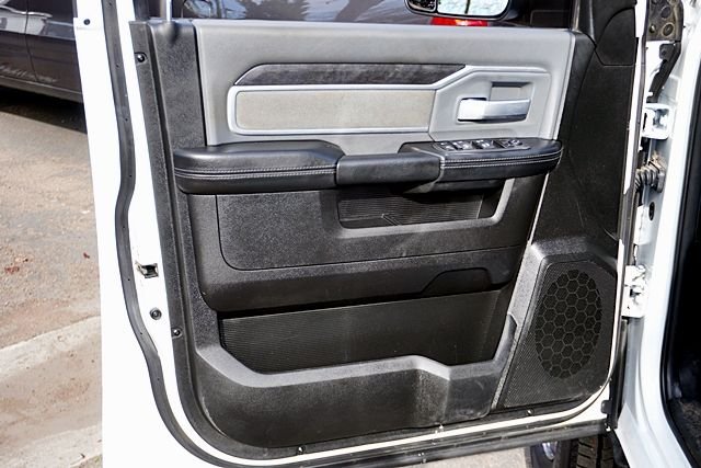 Certified Used 2022 White Ram Big Horn image 23