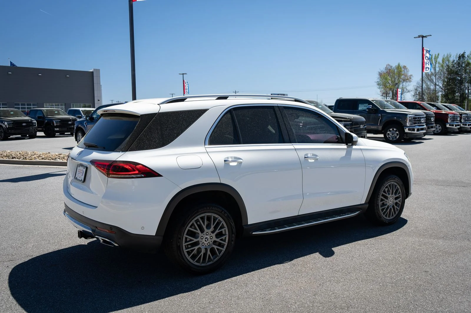 Used 2021 White Mercedes-Benz GLE 350 image 10