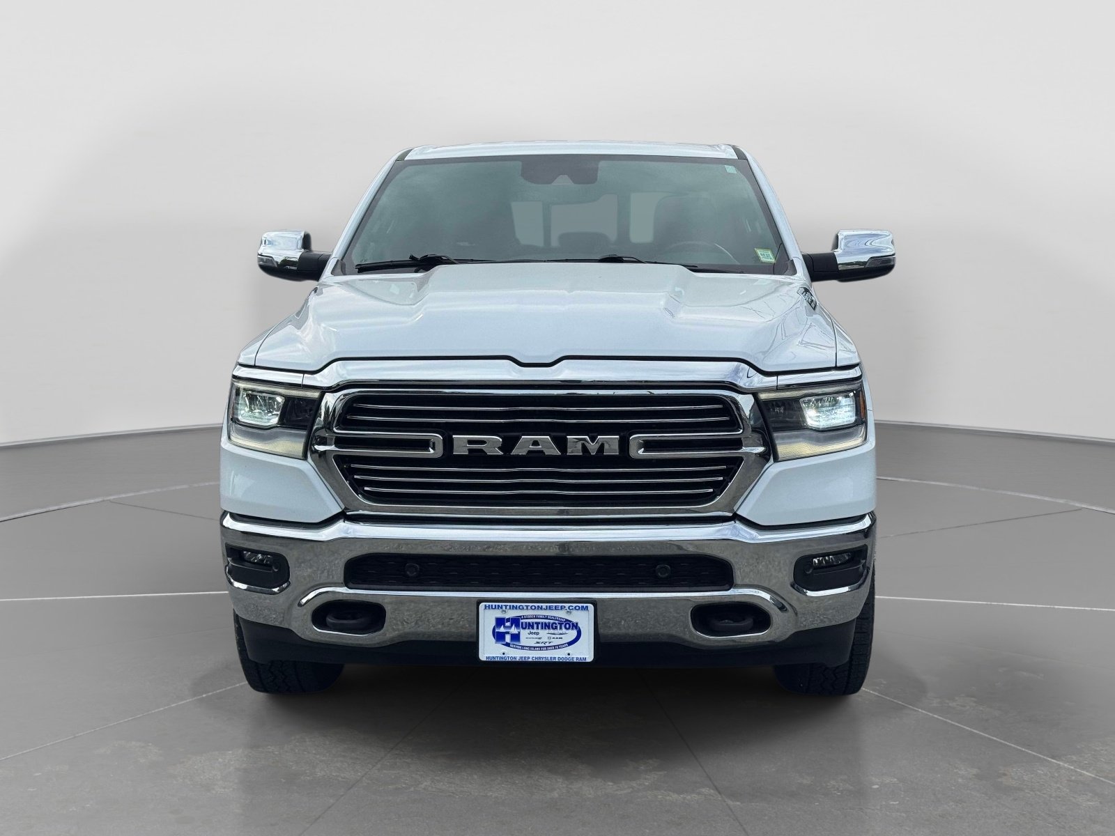 Used 2023 White Ram Laramie image 2