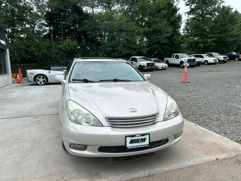 Used 2003 Gold Lexus ES 300 Sedan 4D image 14