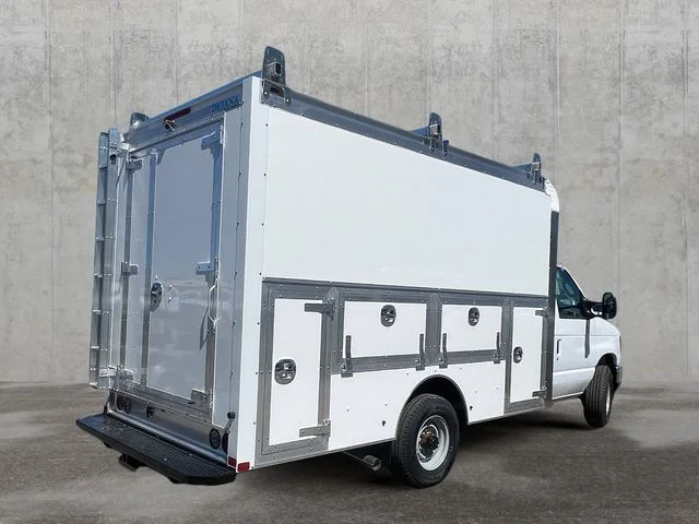 New 2027 White Ford Base image 5