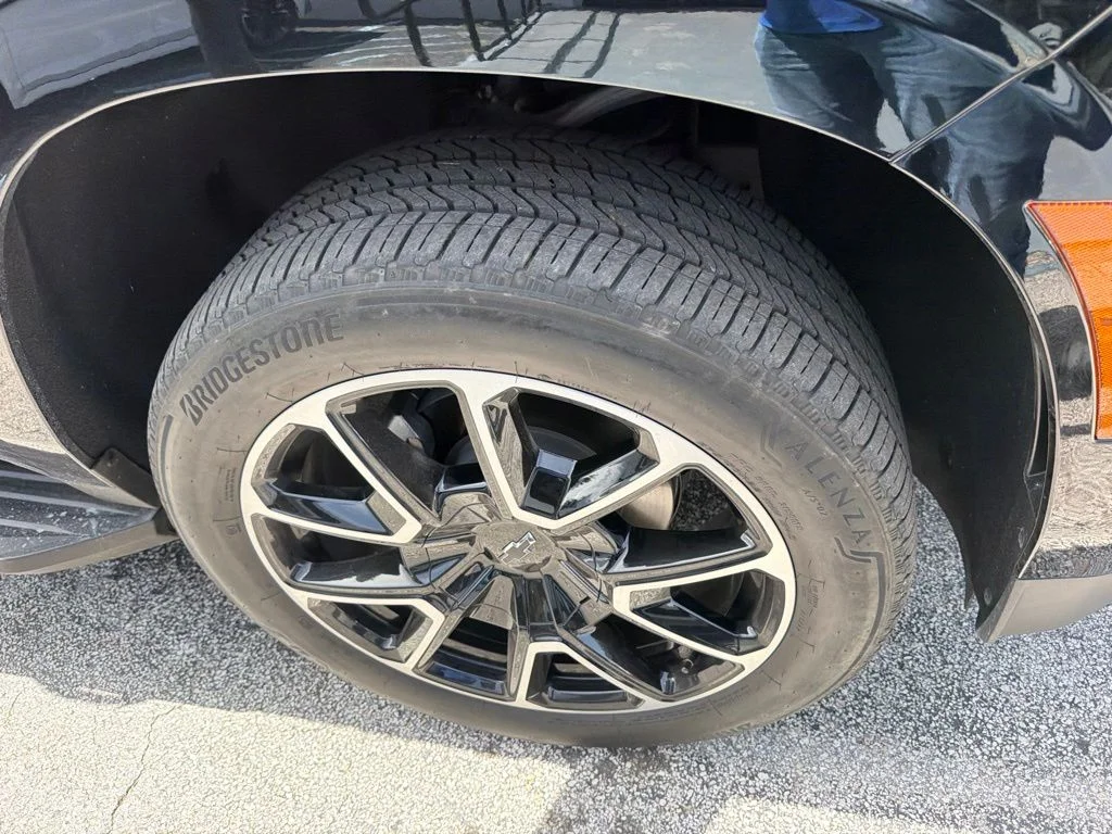 Used 2025 Black Chevrolet RST image 13