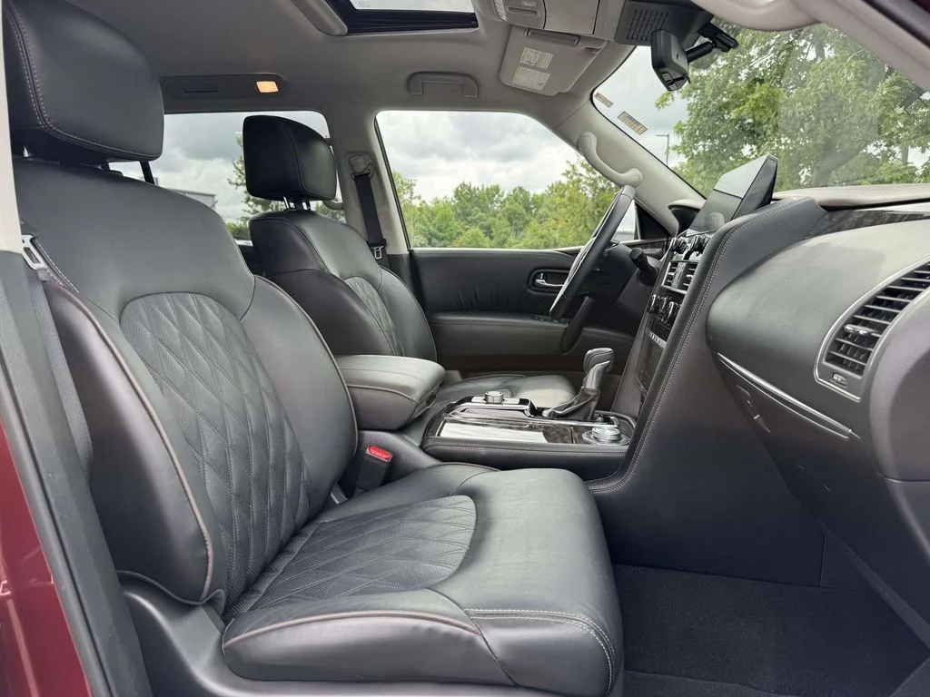 Used 2023 Red Nissan Platinum image 15