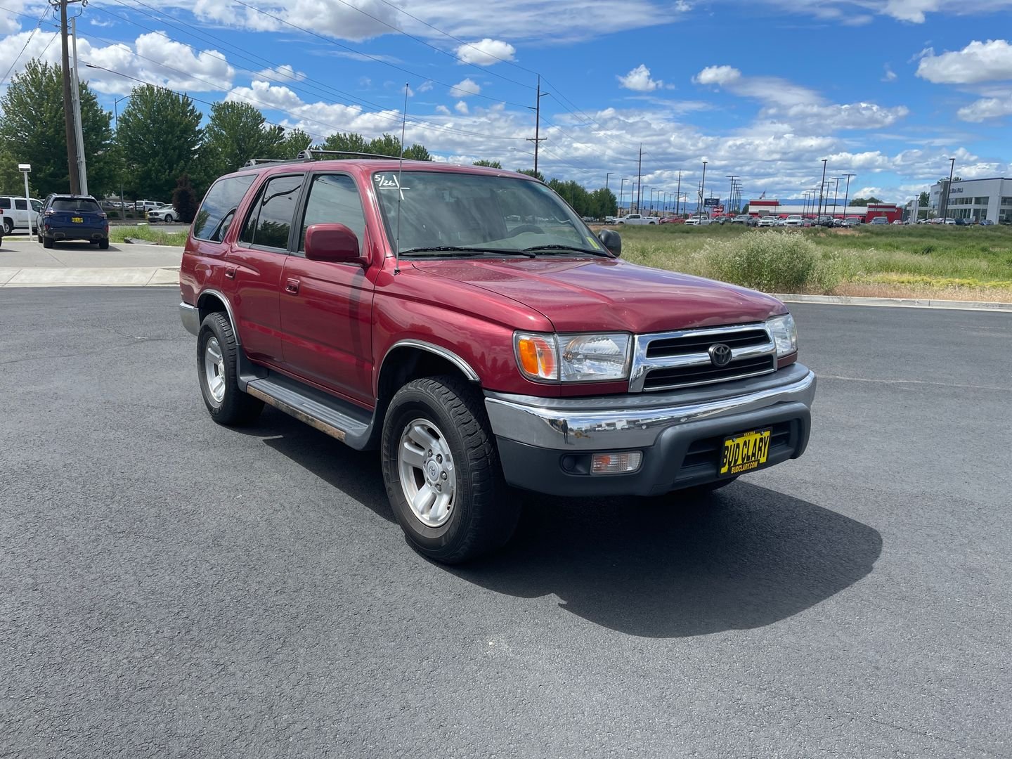 2000 Toyota 4Runner SR5 4X4 4AT's photo