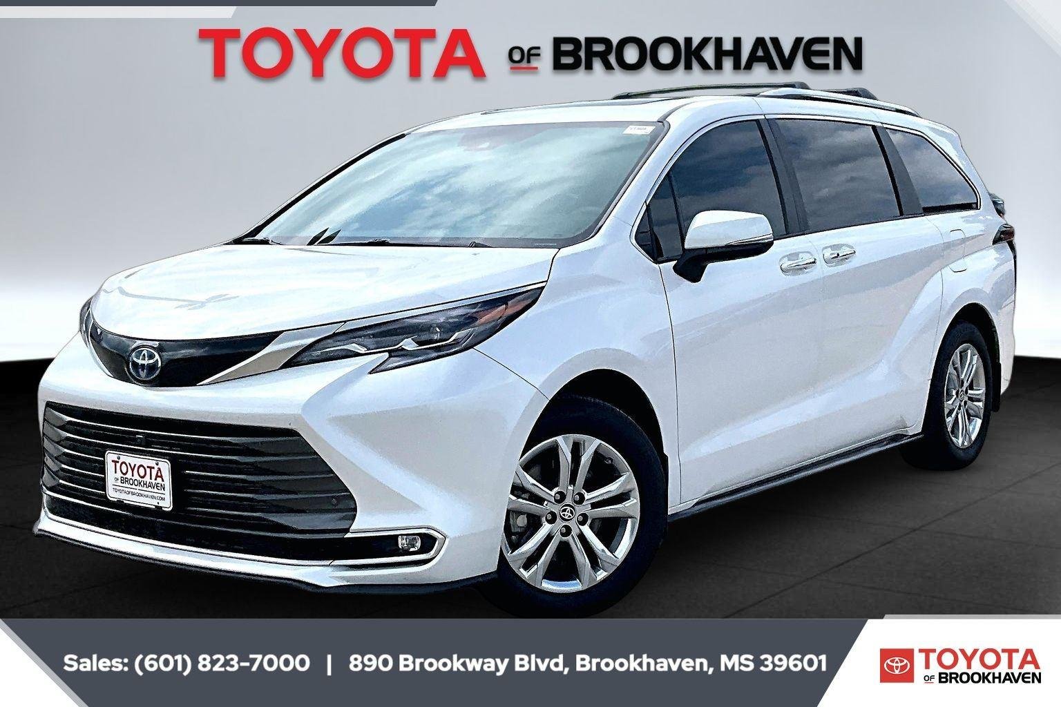 Used 2024 Windchill Pearl Toyota Platinum AWD image 11