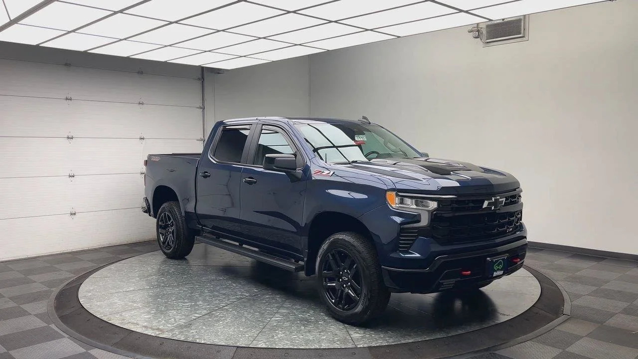 Used 2023 NORTHSKY BLUE METALLIC Chevrolet LT Trail Boss image 37