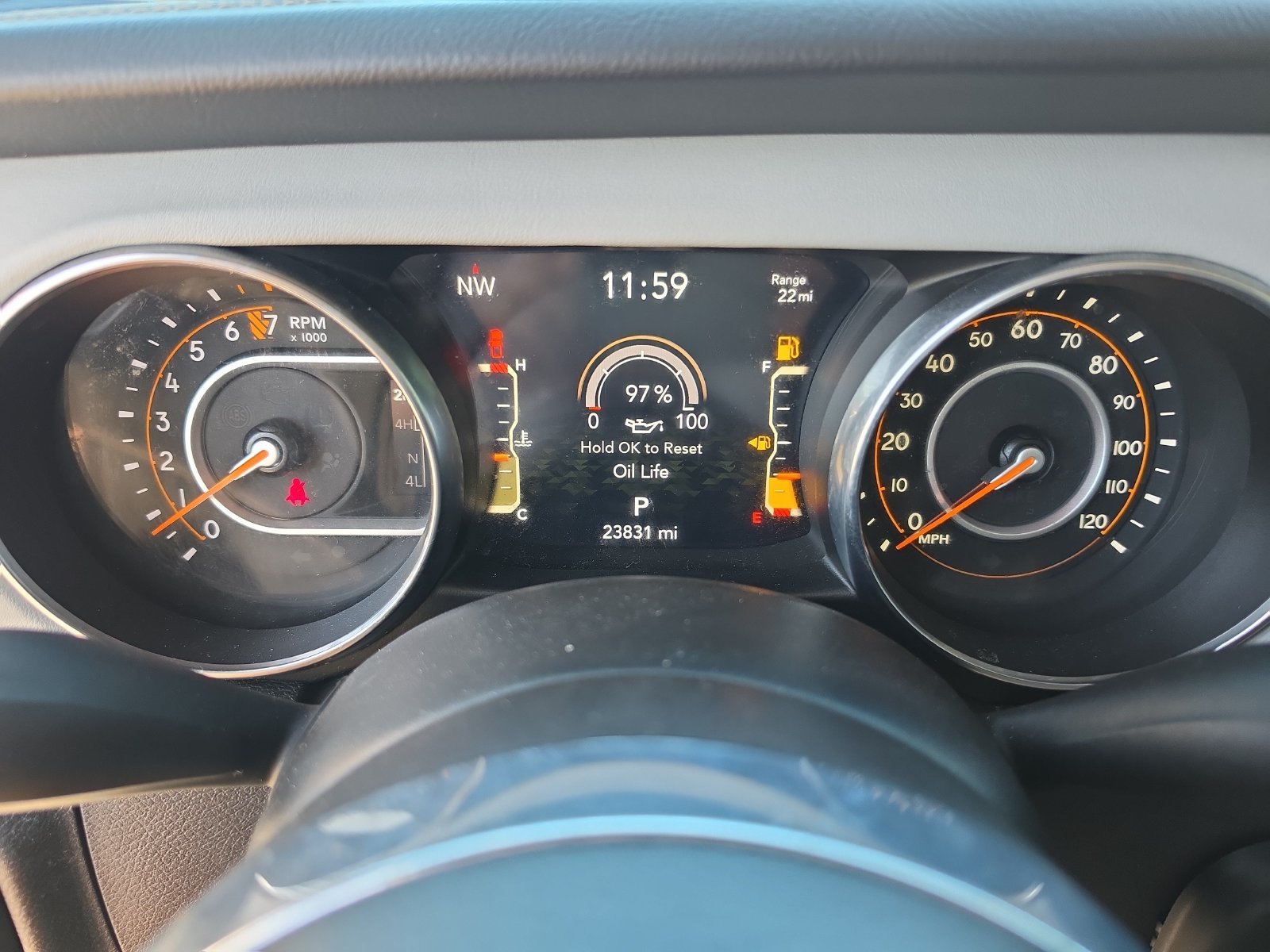 Used 2022 White Jeep High Altitude image 24