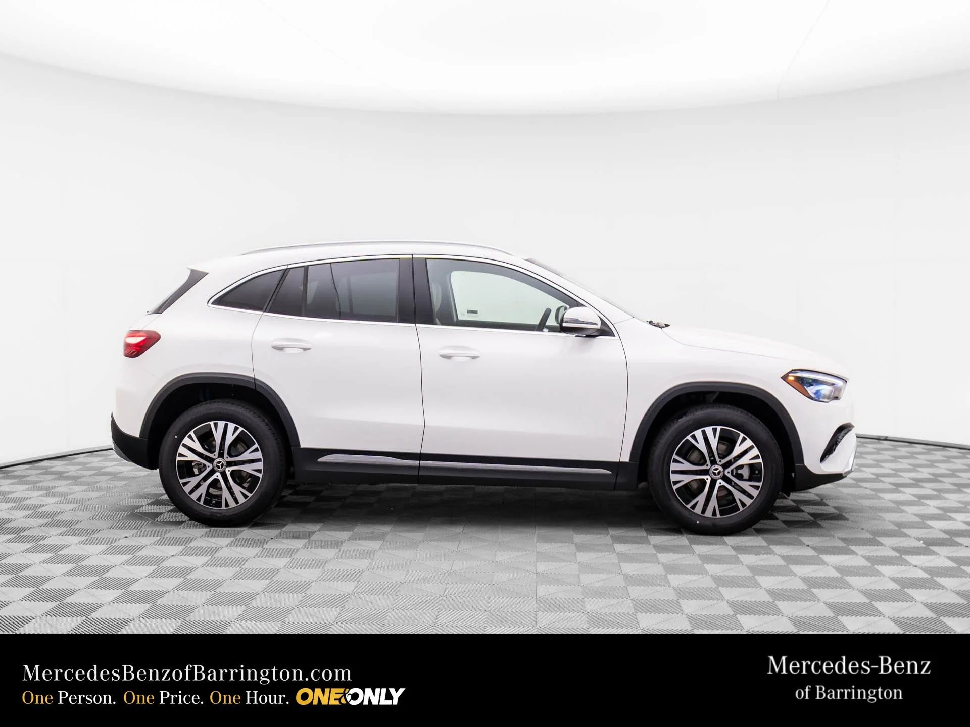2025 Mercedes-Benz GLA GLA250 - Photo 44