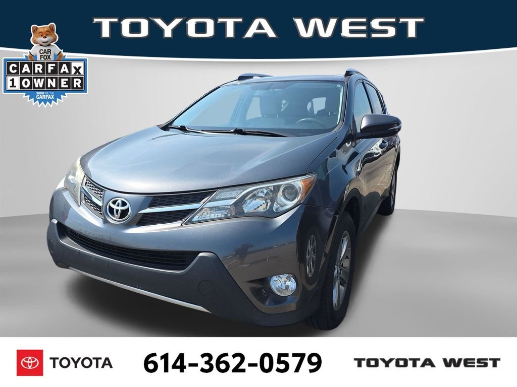Used 2015 Gray Toyota XLE image 3