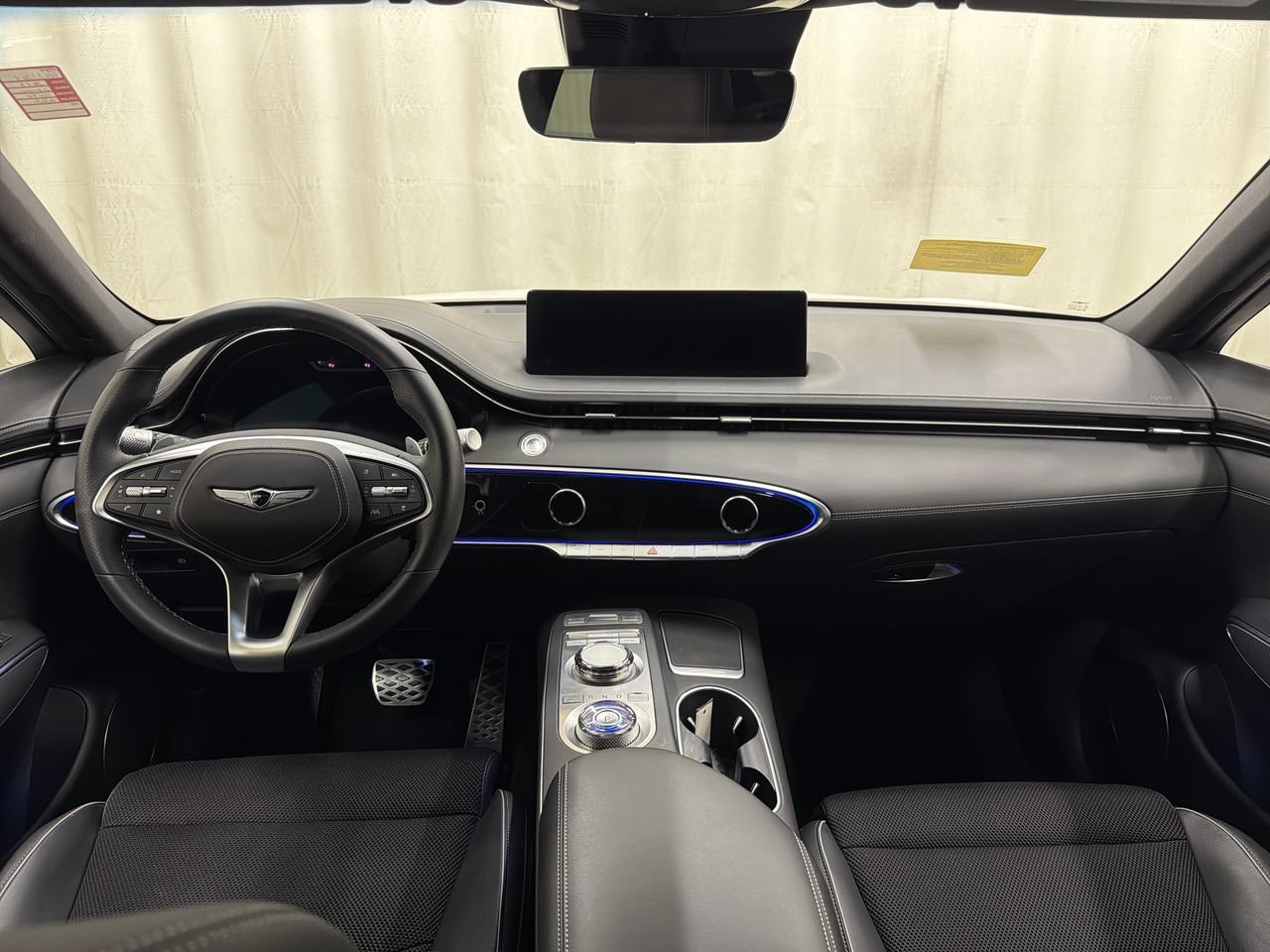 2023 GENESIS GV70 Standard - Photo 13