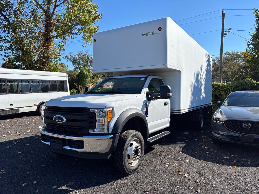 2017 Ford F-450 Super Duty Chassis Cab