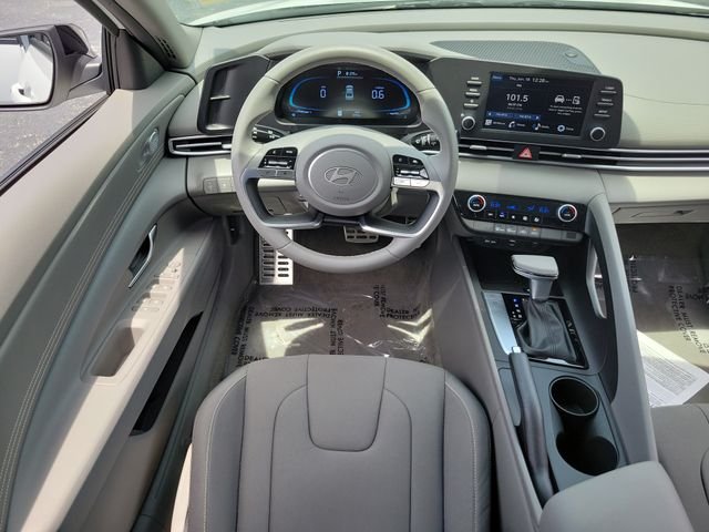 2026 Hyundai Elantra SEL Sport - Photo 12