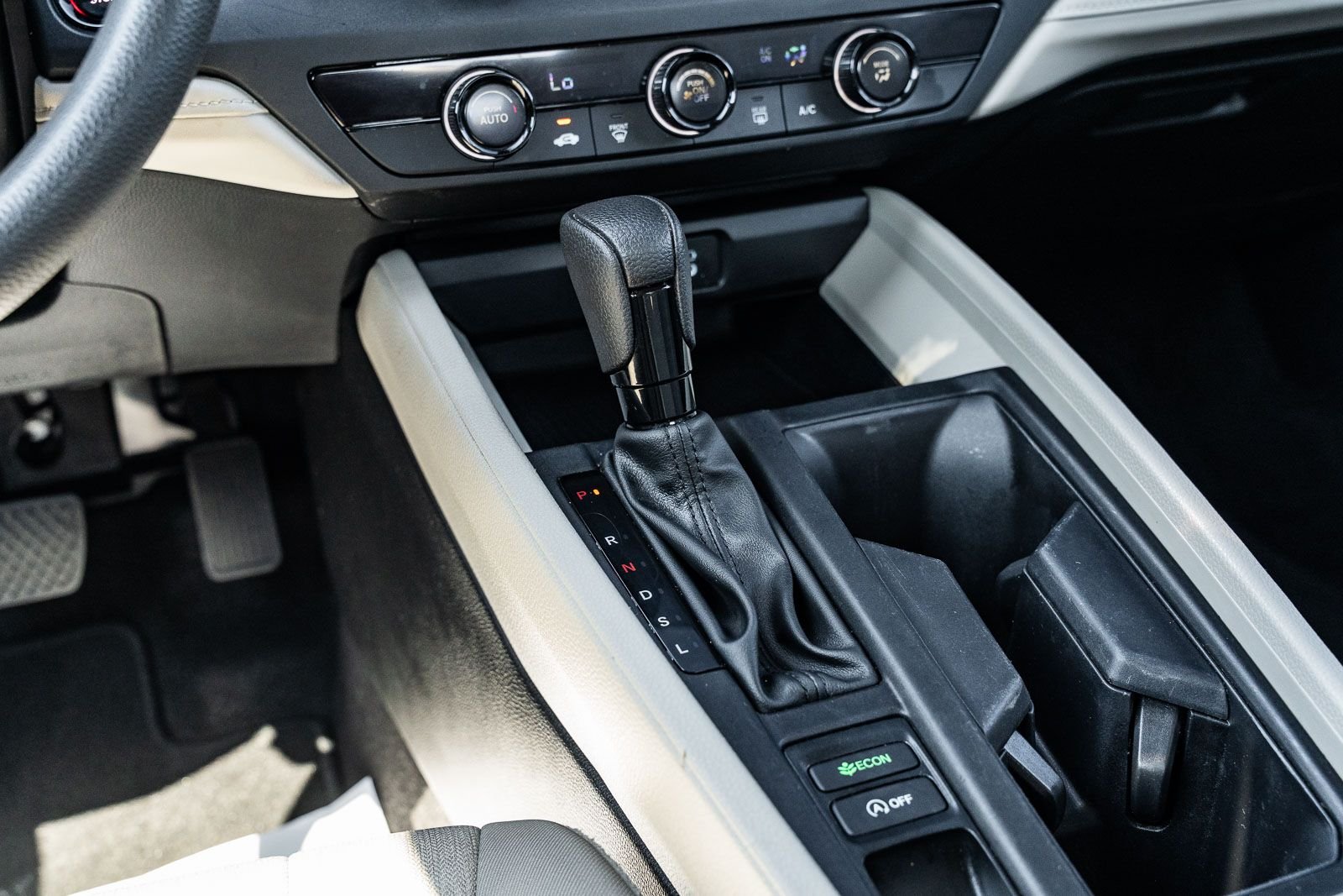 Certified Used 2025  Honda LX image 27