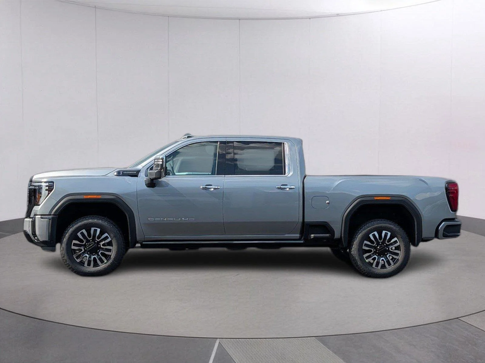 New 2026 Sterling Metallic GMC Denali Ultimate image 2