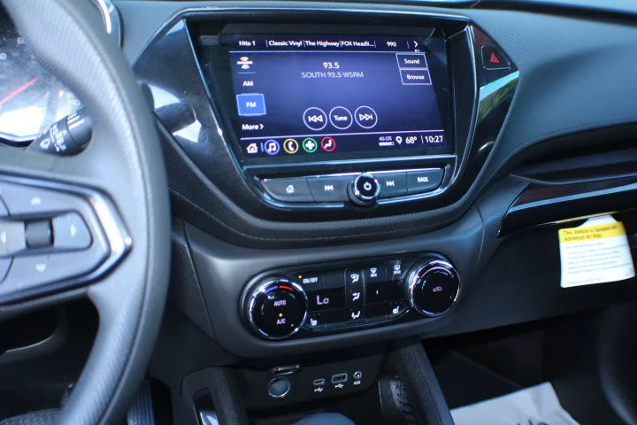 Used 2023 Mosaic Black Metallic Chevrolet LT image 10