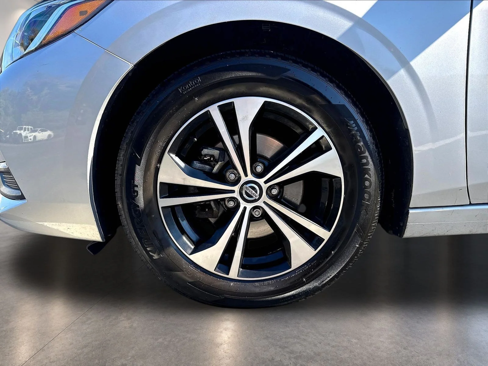 Certified Used 2023 Brilliant Silver Metallic Nissan SV image 35