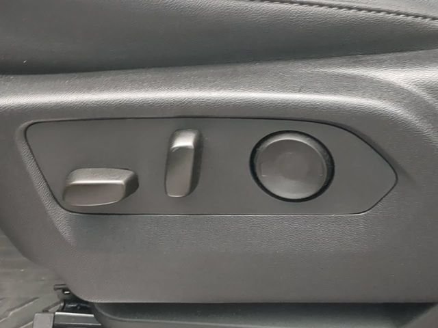Used 2025 Gray Chevrolet RST image 23