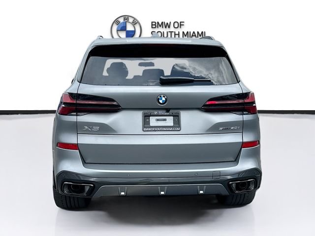 Used 2026 Gray BMW sDrive40i image 5