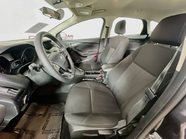 2018 Ford Focus SE - Photo 10