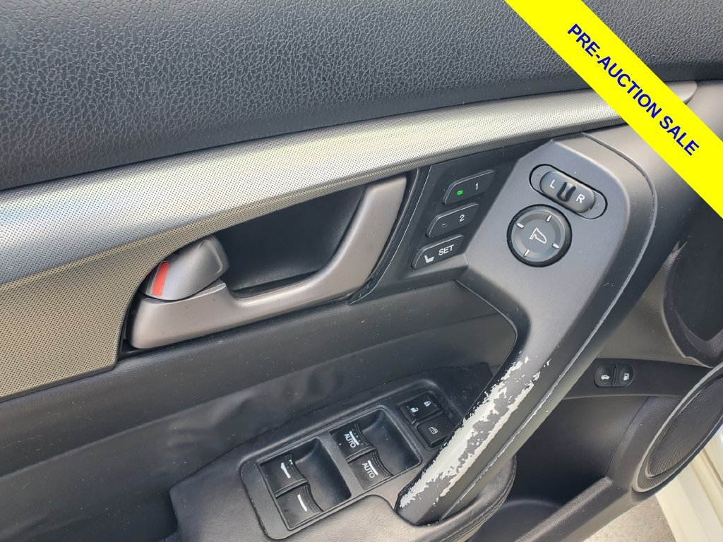 Used 2010 White Acura 3.5 image 20