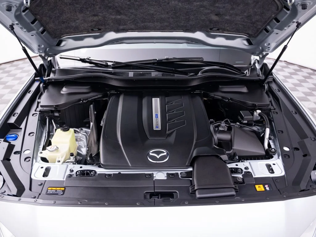 Used 2024 Silver Mazda Premium Plus image 33