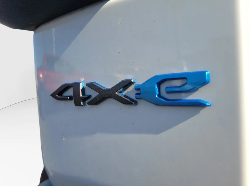 Certified Used 2025 White Jeep Willys 4xe image 29