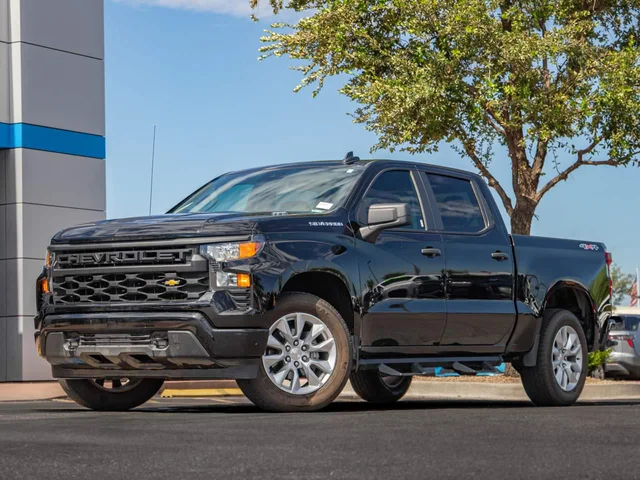 2025 Chevrolet Silverado 1500 Custom