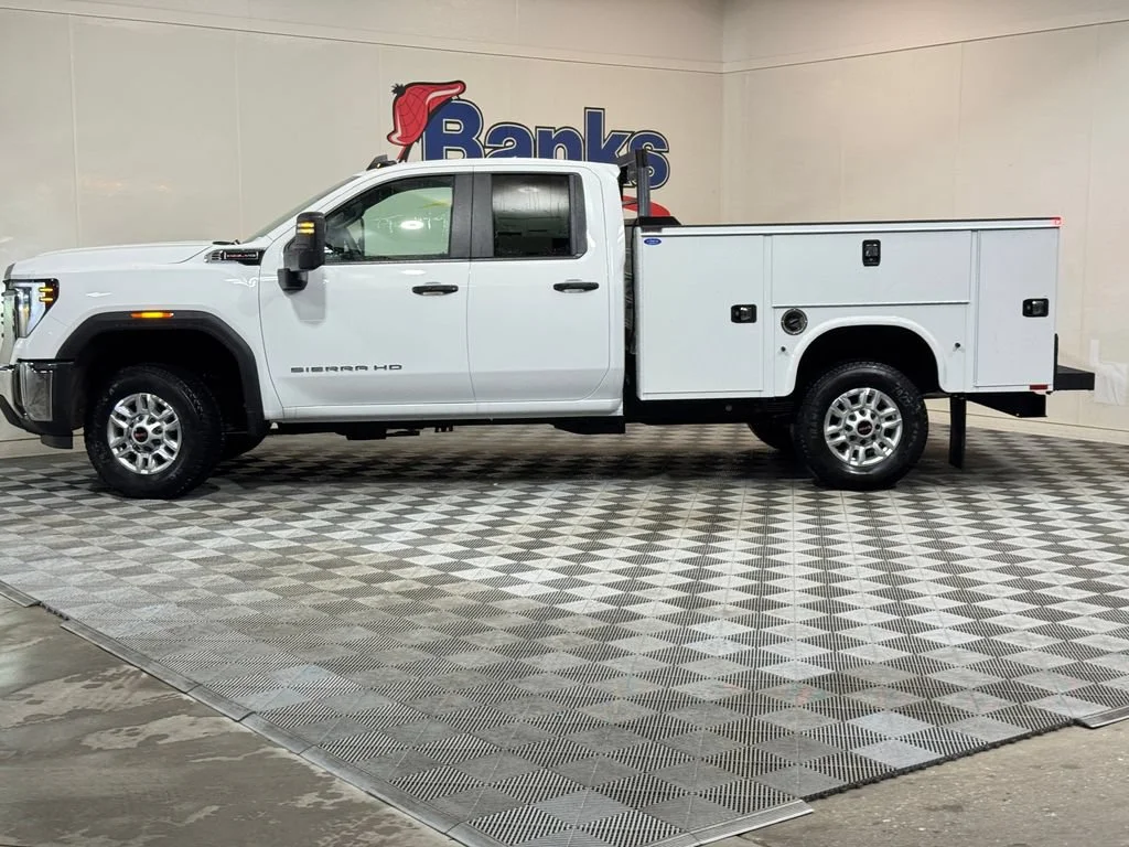 New 2026 Summit White GMC Pro image 6