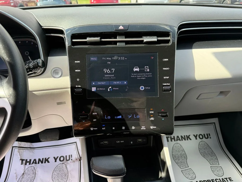 Used 2024 Silver Hyundai SEL image 24