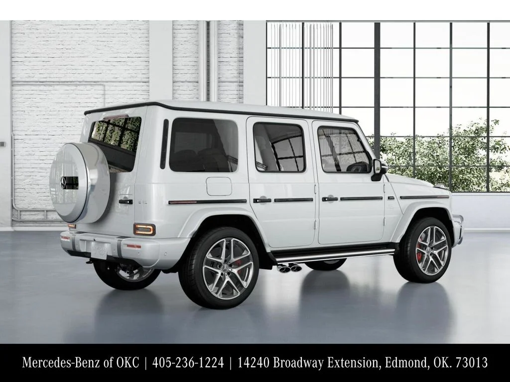 New 2027 MANUFAKTUR Moonlight White Metallic Mercedes-Benz AMG® G 63 SUV image 20