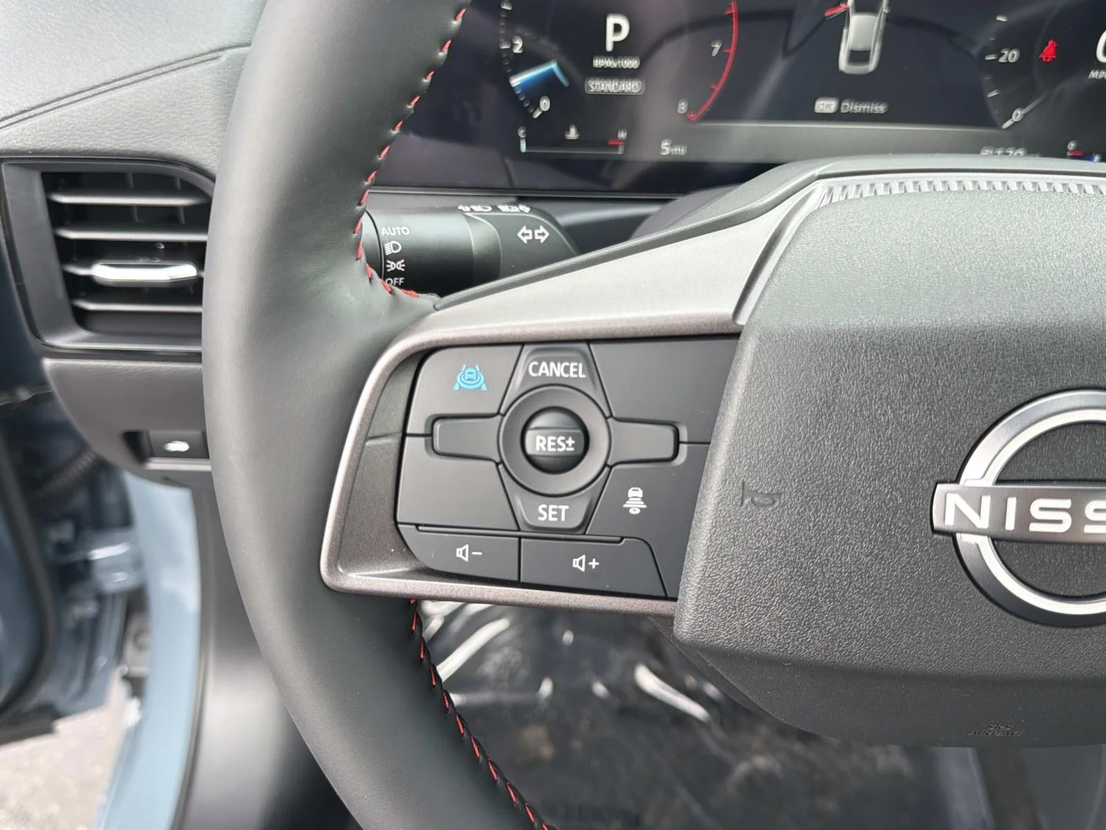 New 2027 Atlantic Gray Metallic Nissan SR image 11