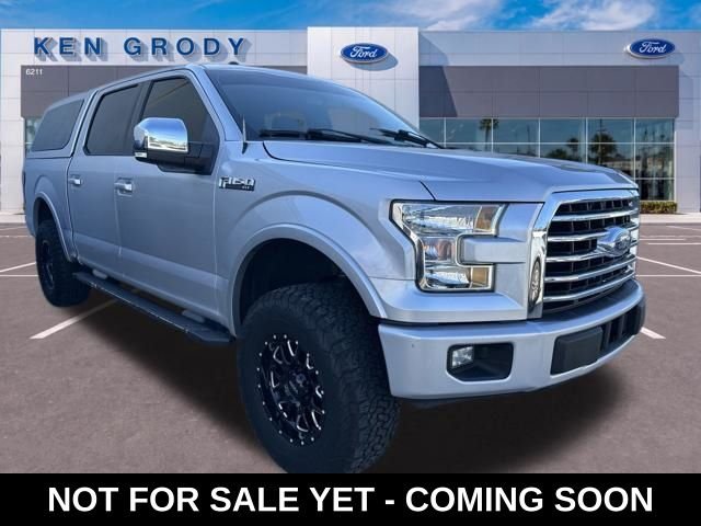 Used 2017 Silver Ford XLT image 1