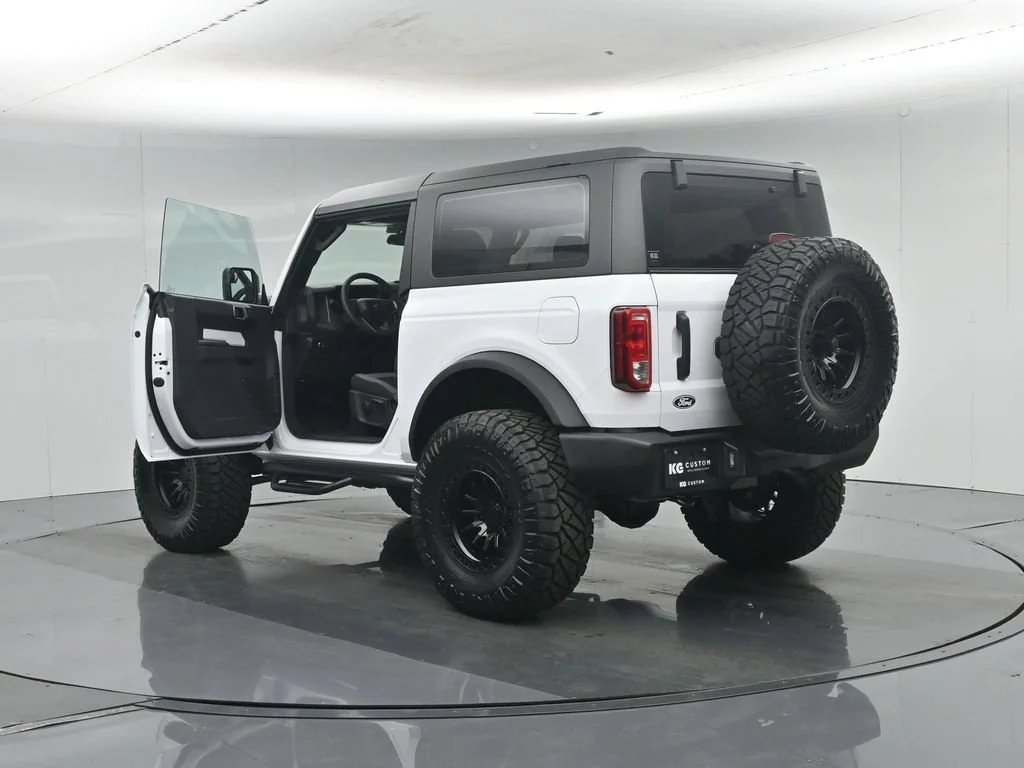 New 2026 Oxford White Ford Base image 32