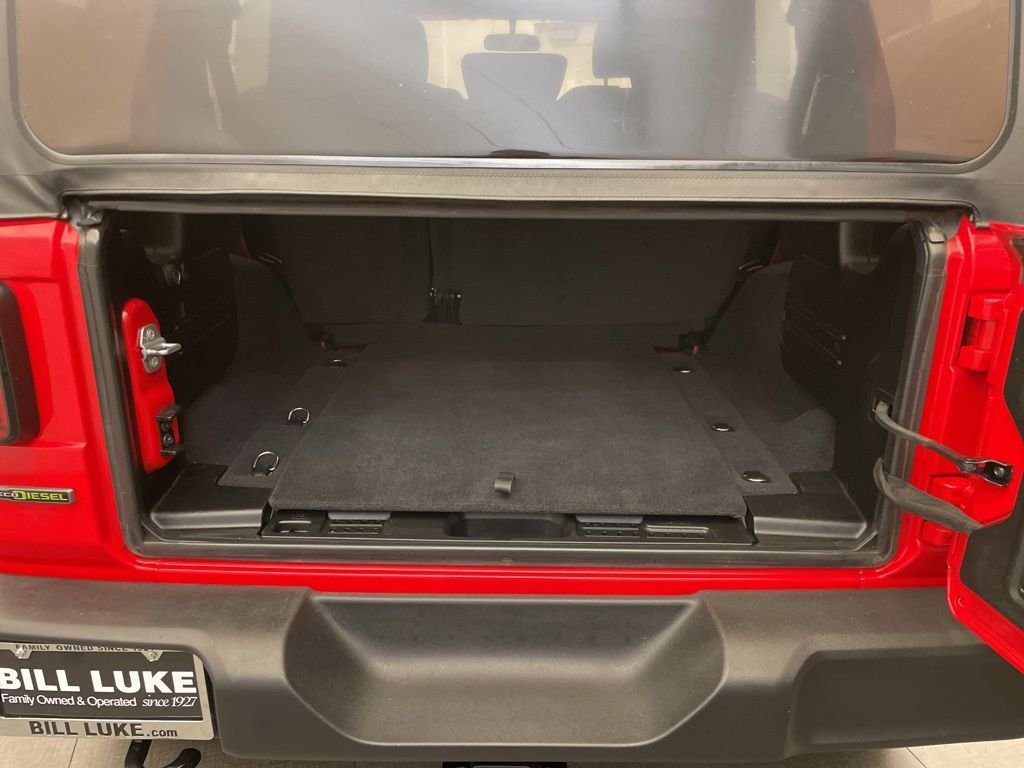 Used 2021 Red Jeep Unlimited Willys image 22