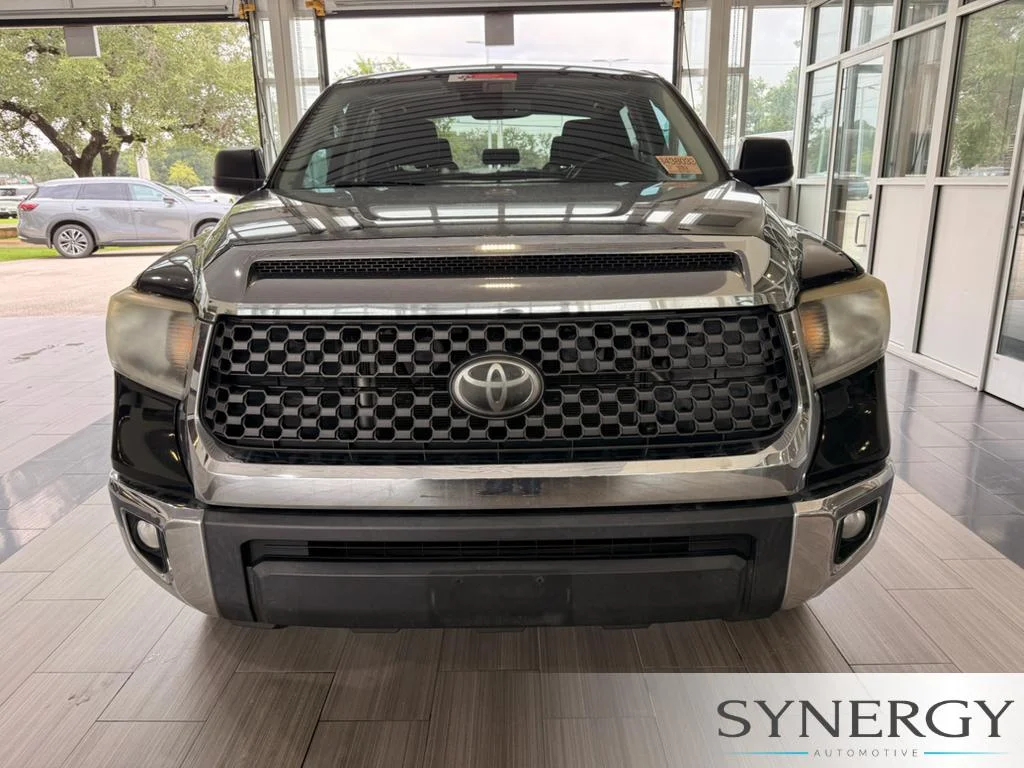 Used 2020 Midnight Black Metallic Toyota SR5 image 2