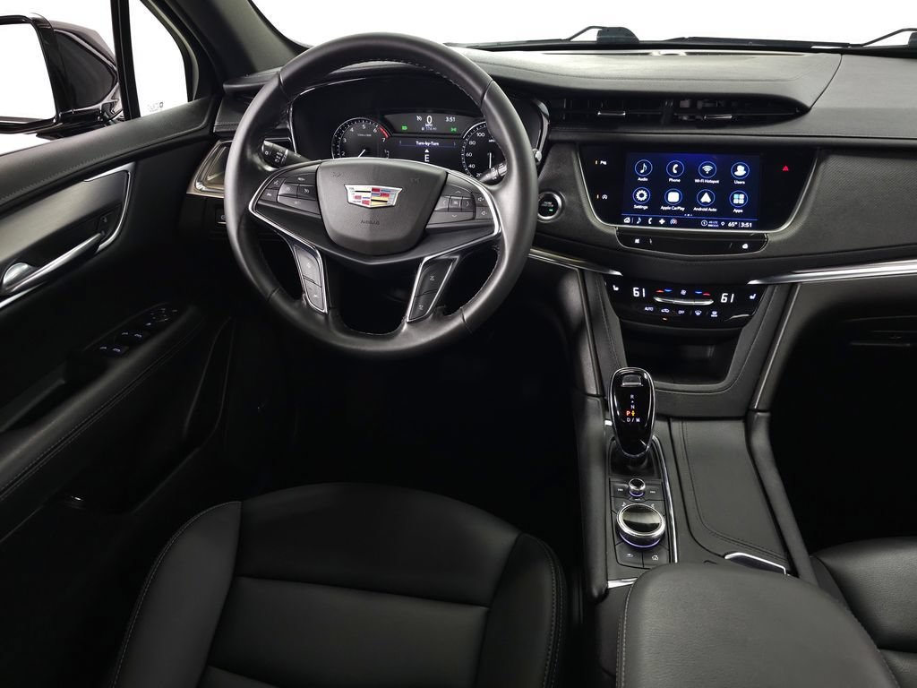 Used 2023 Stellar Black Metallic Cadillac Luxury image 18